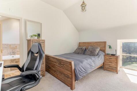 Bedroom 4 - A.jpg
