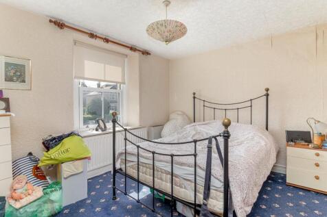 Bedroom 1 - A.jpg
