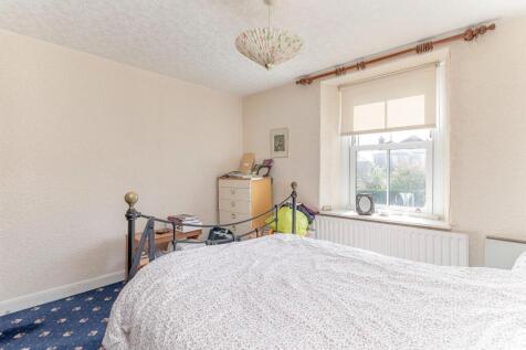 Bedroom 1 - C.jpg