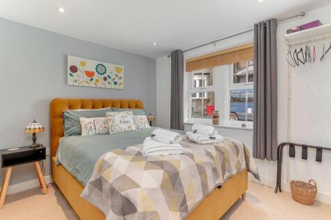 Bedroom 1 - A.jpg