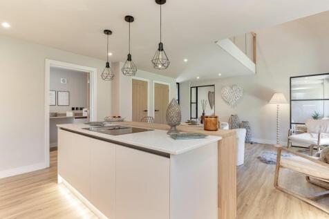 Dining Kitchen - E.jpg