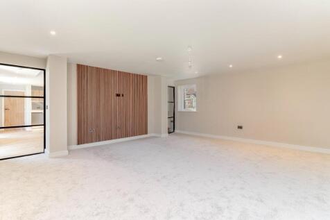 Reception Room - B.jpg