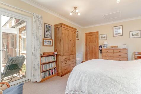 Bedroom 1 - B.jpg
