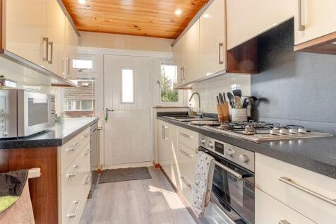 Kitchen - A.jpg