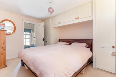 Master Bedroom - A.jpg