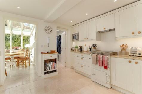 Kitchen - B.jpg