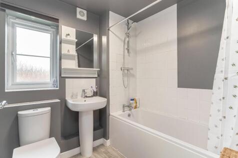 Bathroom.jpg