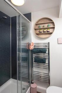 077 GreenBarn.jpg