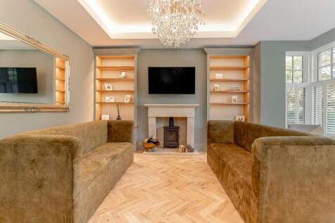 Lounge - B.jpg