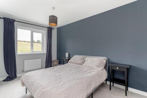 Bedroom 1 - A.jpg