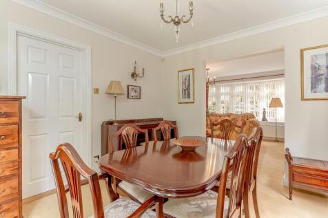 Dining Room - B.jpg