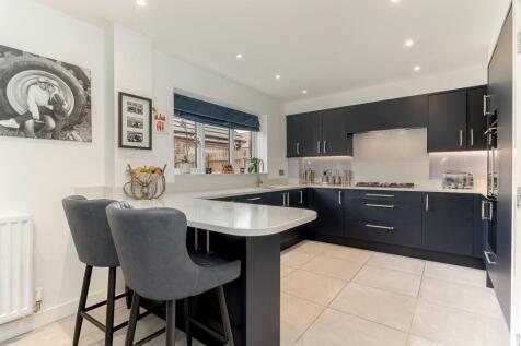 Dining Kitchen - B.jpg