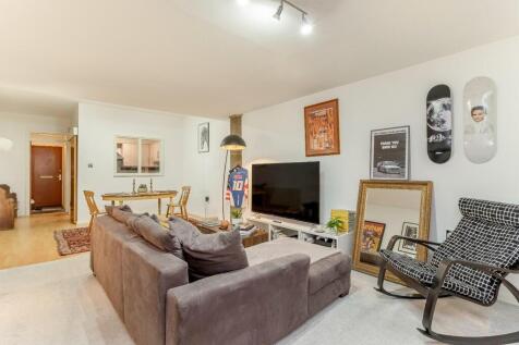 Living Room - D.jpg