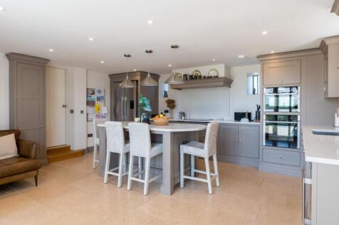 Show-Home-9.jpg