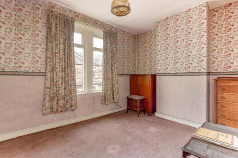 Bedroom 1 - C.jpg