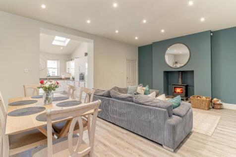 Living Dining Kitchen - A.jpg