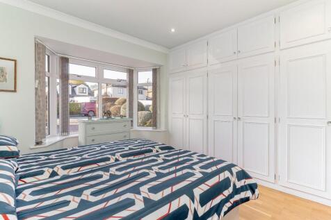 Master Bedroom - A.jpg