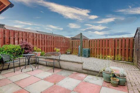Patio area and drying green