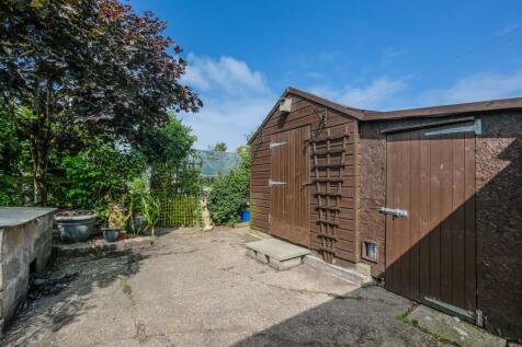 Rear garden patio