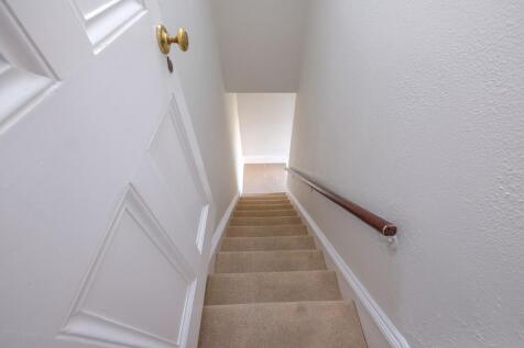 Rear internal stairwell