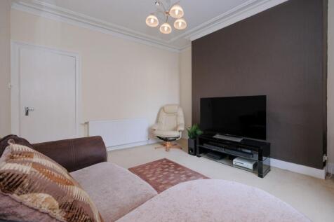 Lounge alternative view