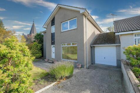 Front of house & garage