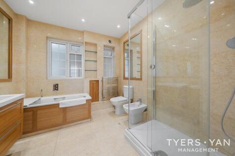 En-Suite One