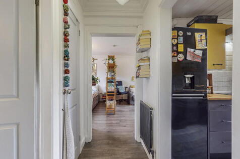 13-web-or-mls-25 Marlborough Avenue Flat 1.1_16