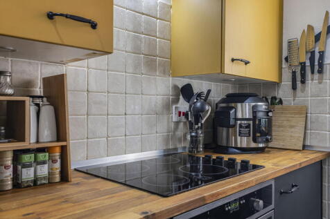 28-web-or-mls-25 Marlborough Avenue Flat 1.1_39