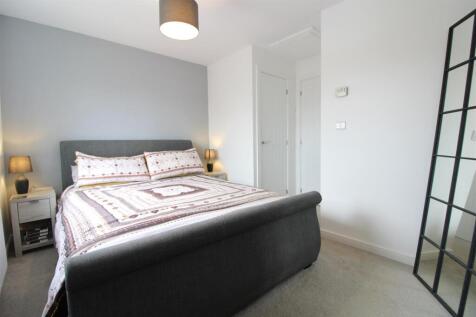 1.BED1.JPG
