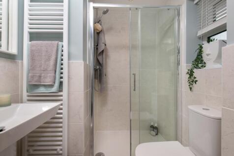 Hadley_MortimerPlace_Bedroom_Ensuite