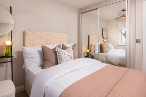 ellerton double bedroom