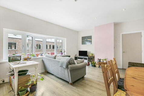 Kitchen/Reception