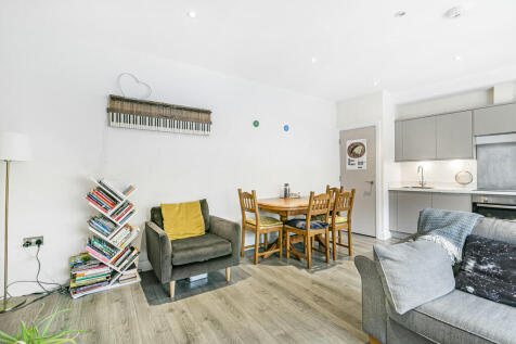 Kitchen/Reception