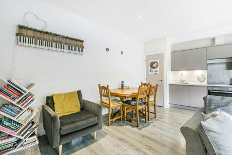 Kitchen/Reception