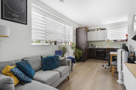 Reception/Kitchen