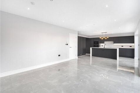 Reception/Kitchen