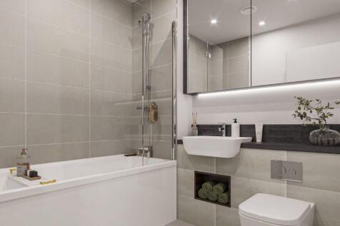 pullman bathroom