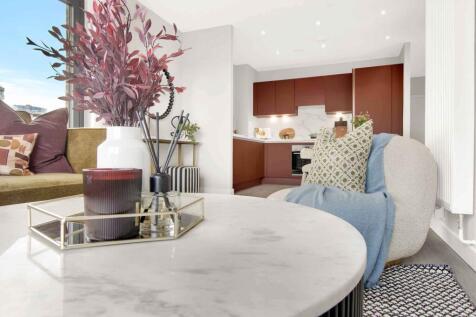 Living/dining/kitchen
