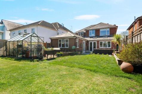 garden shot 171 Sandbanks Road