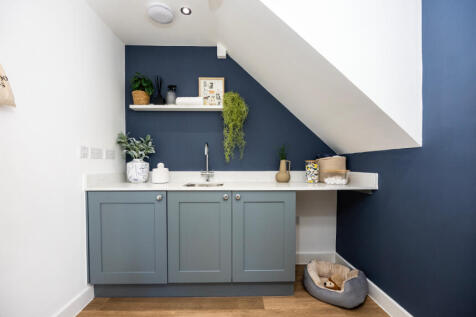 The Meadows-Mountford Utility-House Banner