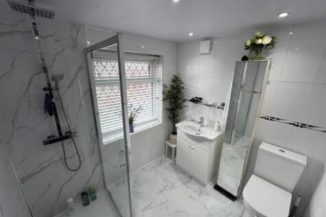 Photo 21-10-2025, 12 32 39.jpg