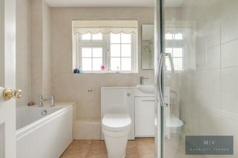 Beech Way 1-23.jpg