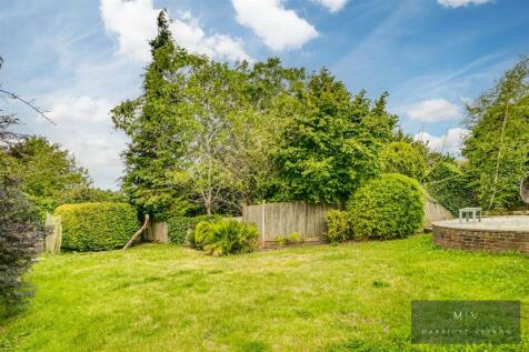 Hurst View Road 31 MV-18.jpg