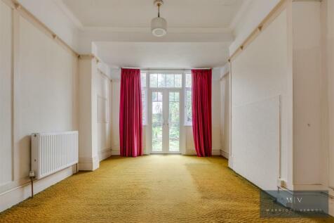Pollards Hill North 21 MV-3.jpg