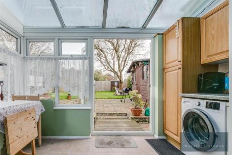 Woodmere Close 14 MV-5.jpg