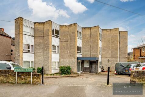 Penceat Court 13 MV-8.jpg