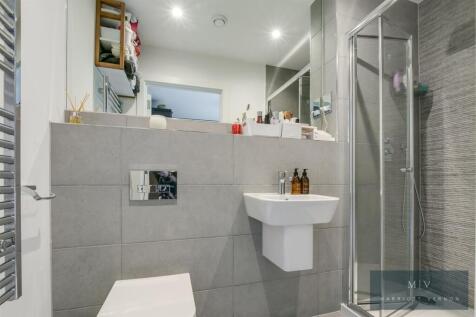 Malan Apartments 1 MV-14.jpg