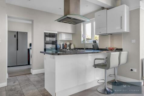 Purley Bury Avenue 63 MV-9.jpg