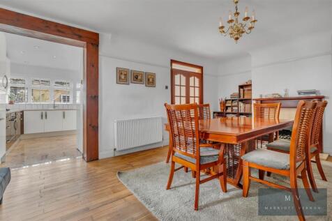 Brockenhurst Way 1 MV-11.jpg
